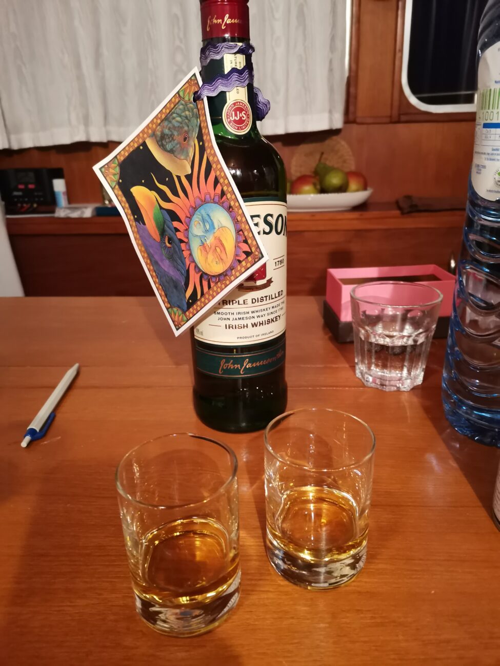 Whisky mit zwei Gläser